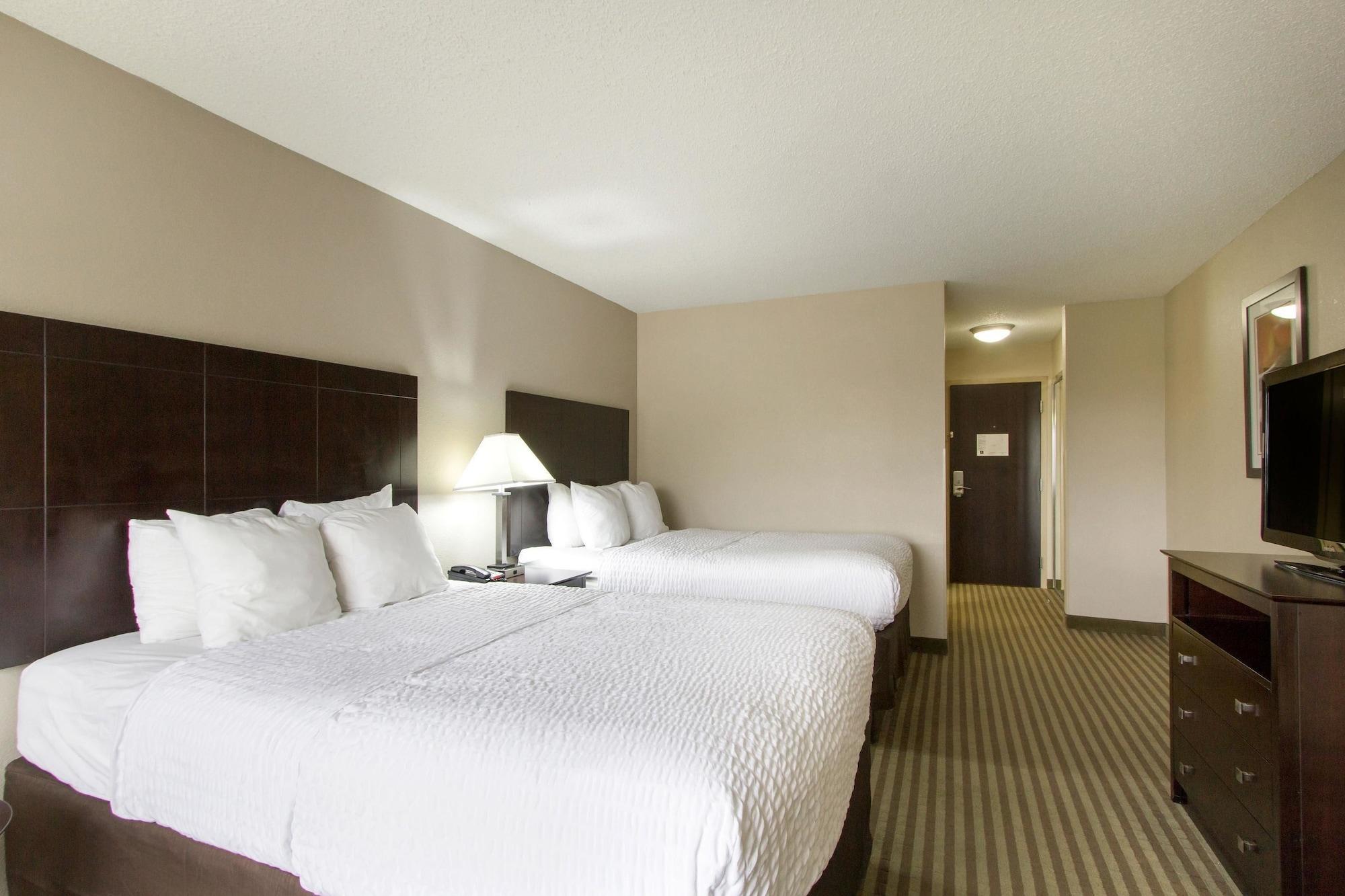 Clarion Hotel Beachwood-Cleveland Extérieur photo