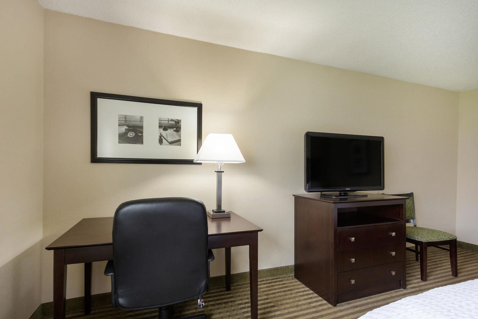 Clarion Hotel Beachwood-Cleveland Extérieur photo