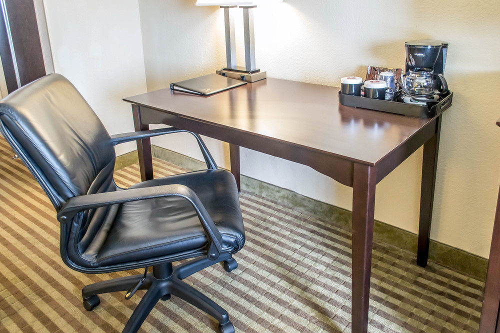 Clarion Hotel Beachwood-Cleveland Extérieur photo