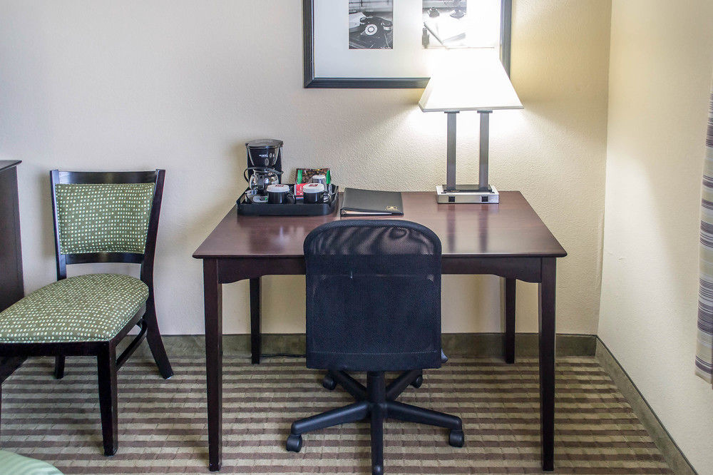 Clarion Hotel Beachwood-Cleveland Extérieur photo