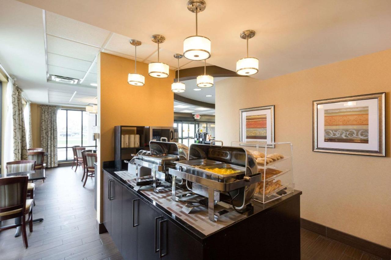 Clarion Hotel Beachwood-Cleveland Extérieur photo
